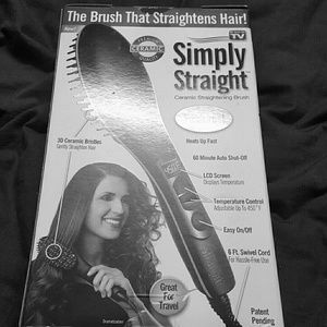 Ceramic straightening brush